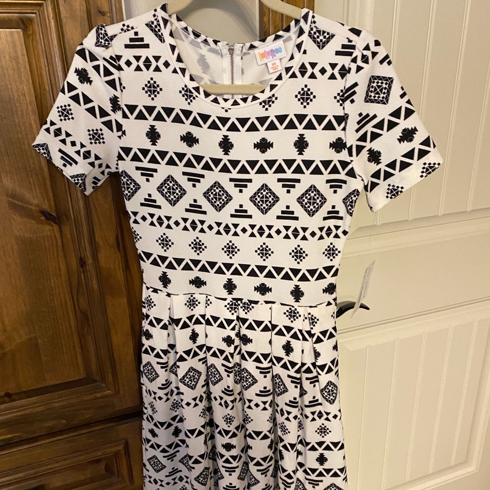 Lularoe Amelia dress - xs